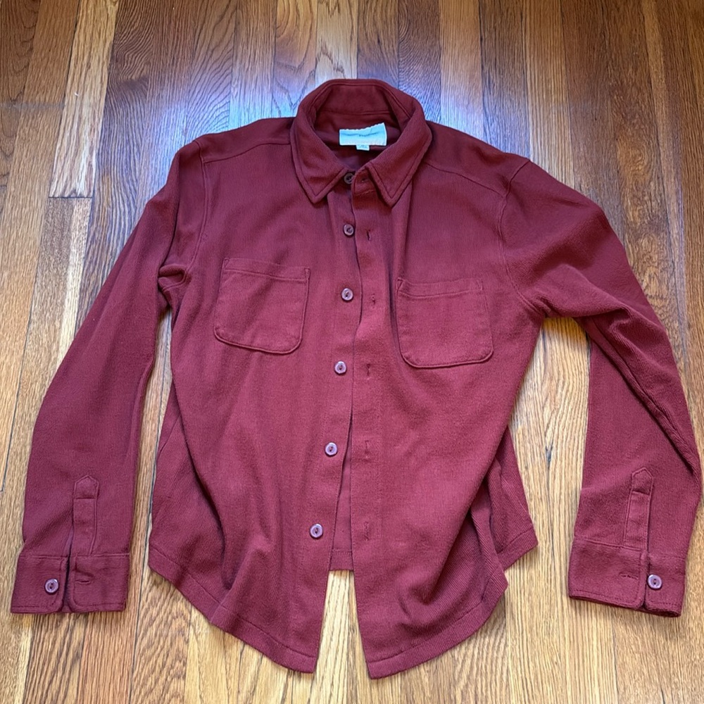 Fire engine, red stretch, long sleeve button